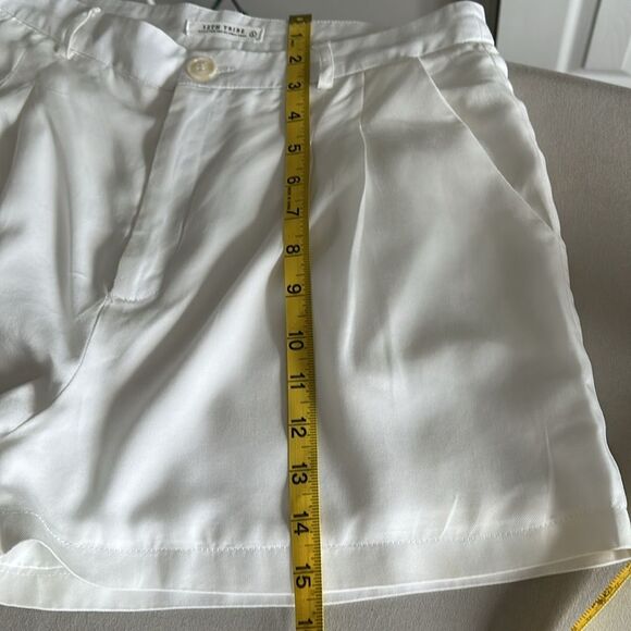 12th Tribe White Pleated High Waist Shorts Size L (Runs Smaller) - Picture 7 of 9